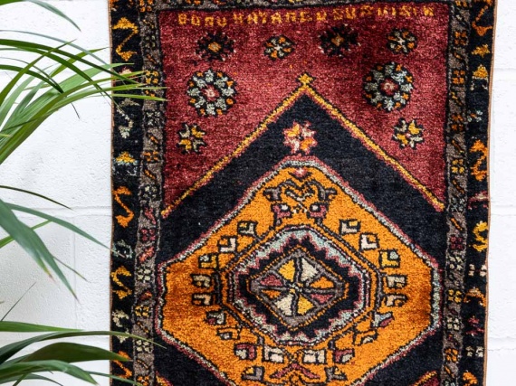 Turkish Vintage Sivas Rug 65x105cm With Village Motifs