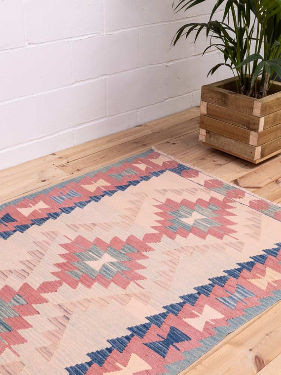 Vintage Kilim, Turkish Kilim, Area top Kilim, Oushak Kilim, 43x102 inches Pink Kilim, Handmade Kilim, Bedroom Kilim, 10341