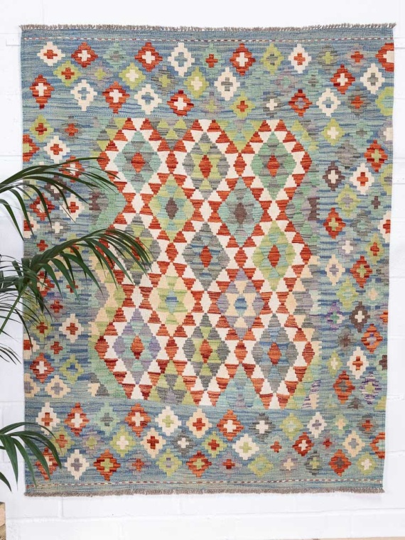 12728 Afghan Vegetable Dyed Kilim Rug 140x176cm (4.7 x 5.9ft)