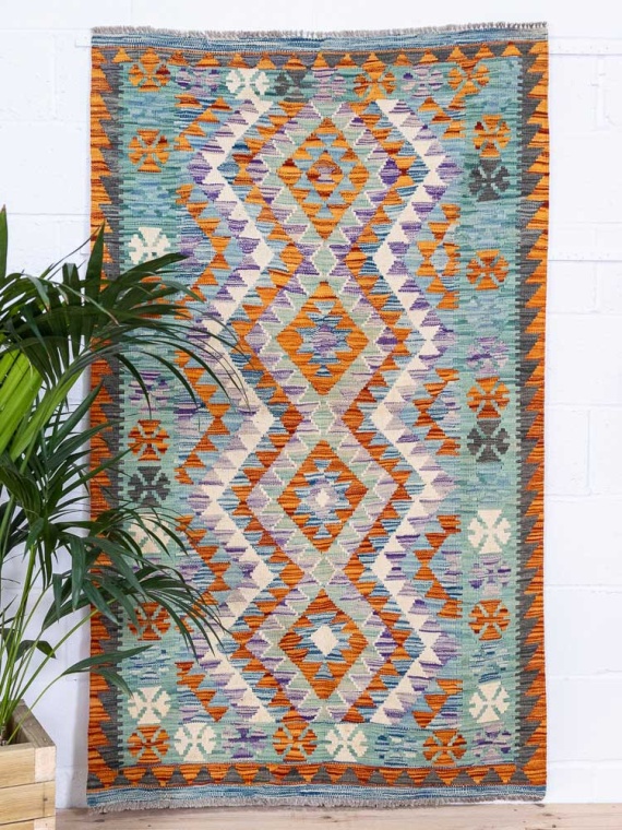 12729 Afghan Vegetable Dyed Kilim Rug 114x191cm (3.9 x 6.3ft)