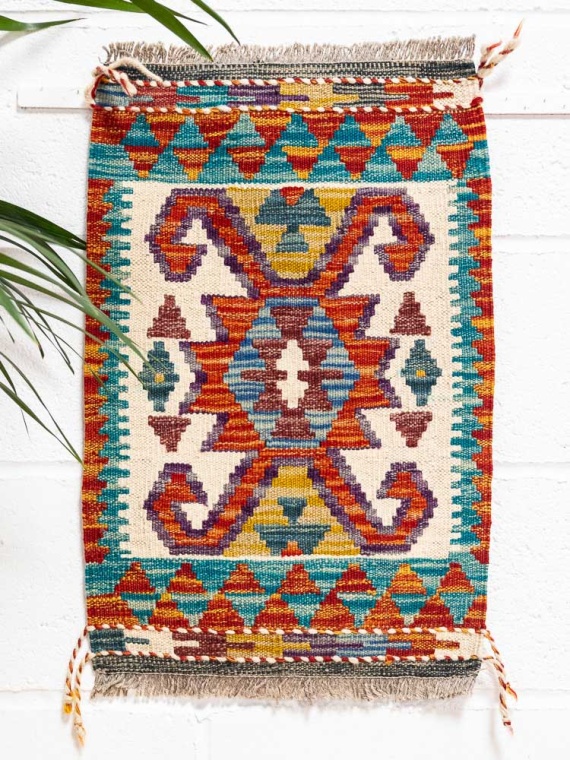 12767 Small Afghan Vegetable Dyed Kilim Rug 41x62cm (1.4 x 2.0ft)