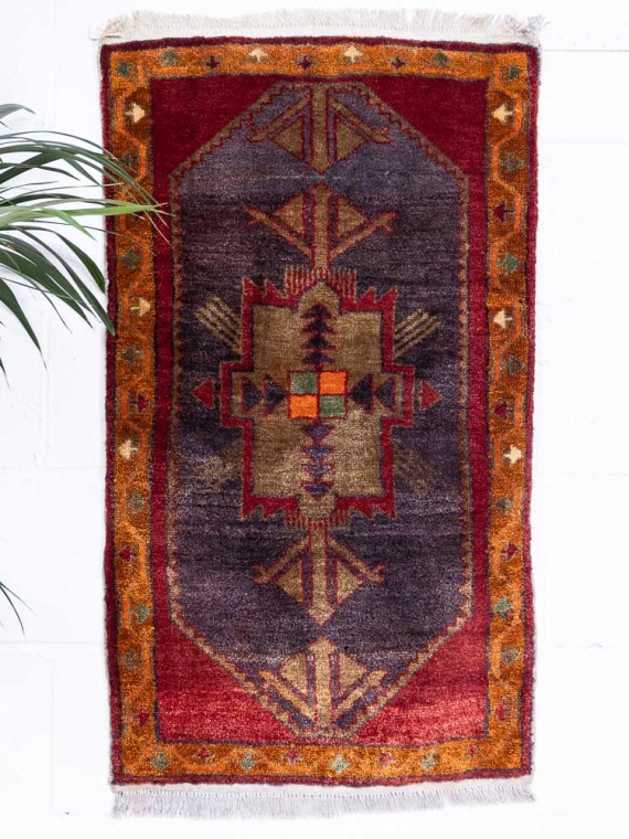 12843 Small Village Turkish Malatya Rug 61x105cm (2 x 3.5ft)