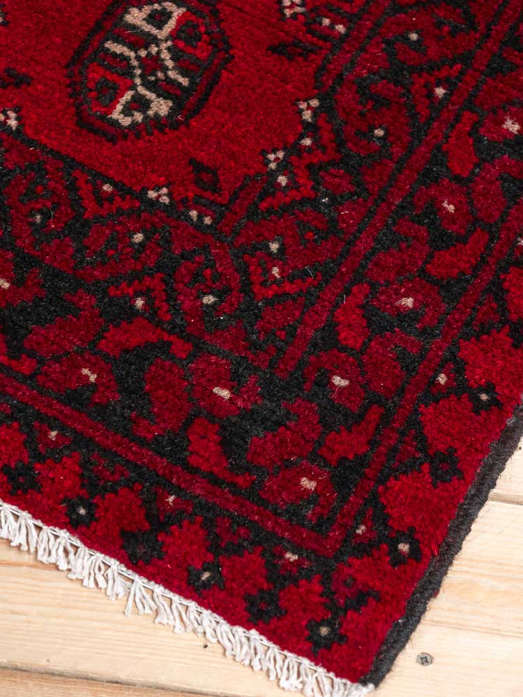 12578 Afghan Red Aq Chah Rug 78x119cm (2.6 x 3.11ft)