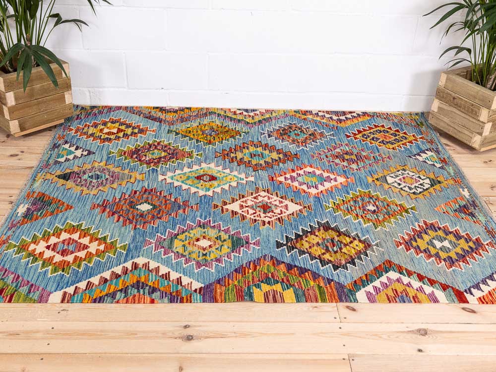 12601 Afghan Vegetable Dyed Kilim Rug 159x199cm (5.2 x 6.6ft)