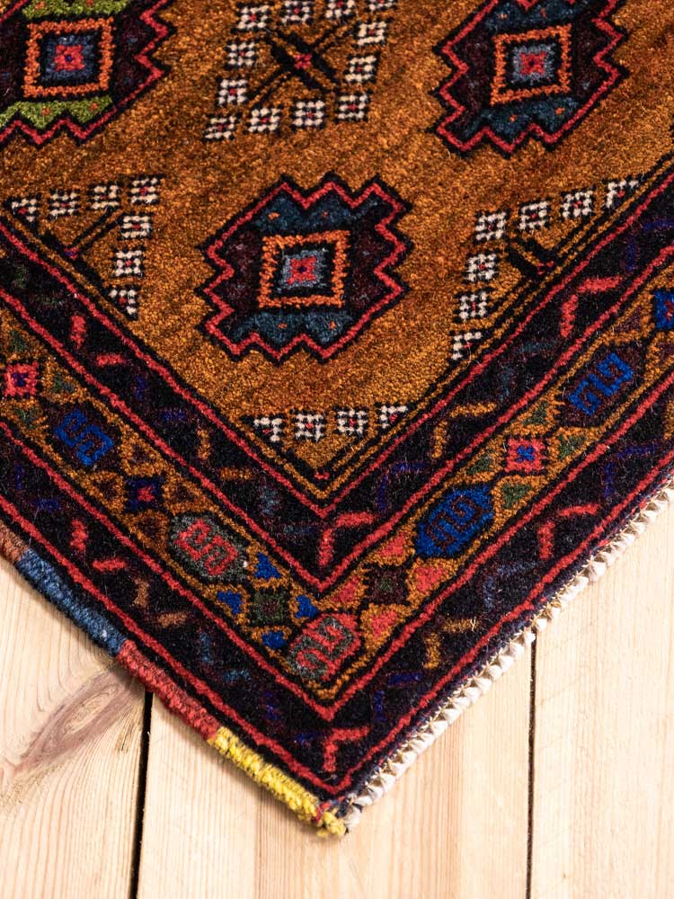 12610 Vintage Small Afghan Baluch Rug 43x62cm (1.5 x 2.0ft)