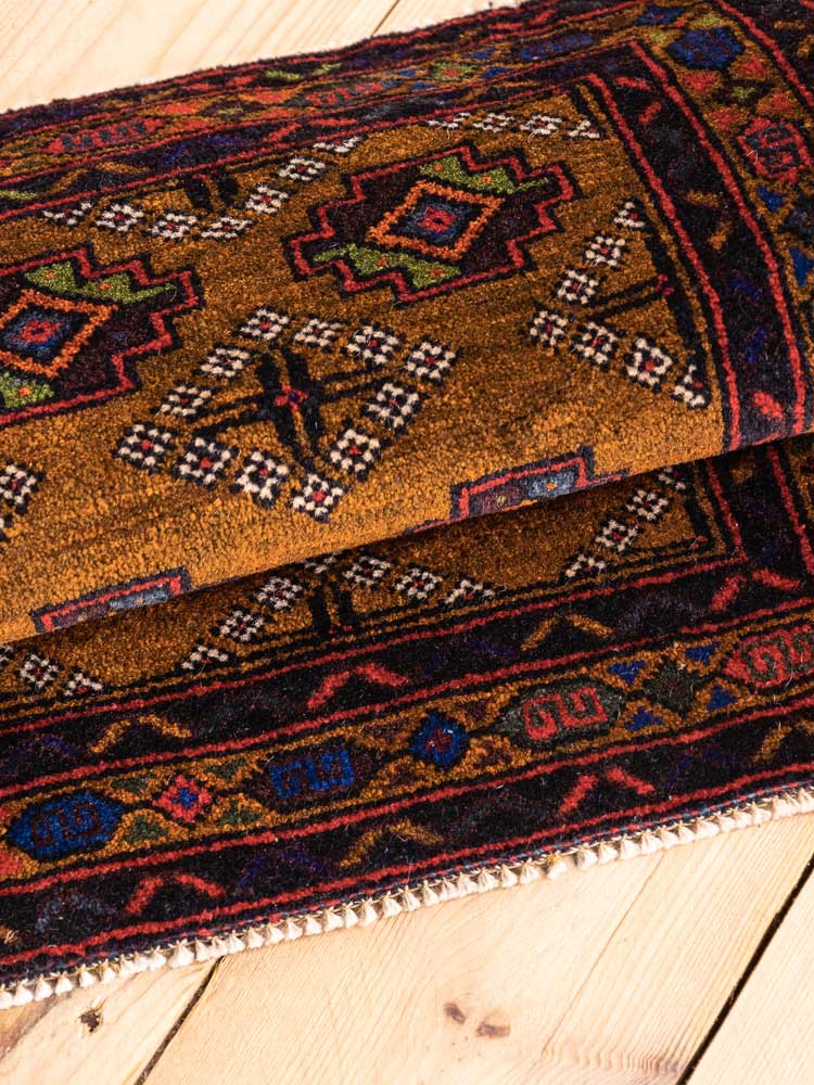 12610 Vintage Small Afghan Baluch Rug 43x62cm (1.5 x 2.0ft)