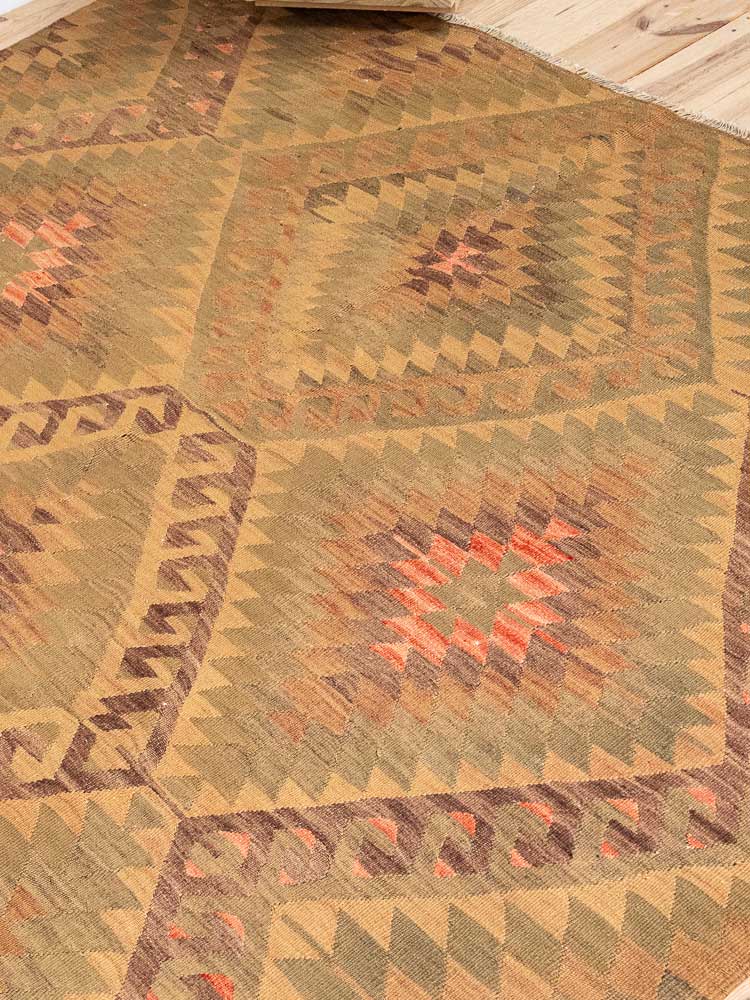 12628 Large Vintage Turkish Esme Kilim Rug 190x300cm (6.2 x 9.10ft)