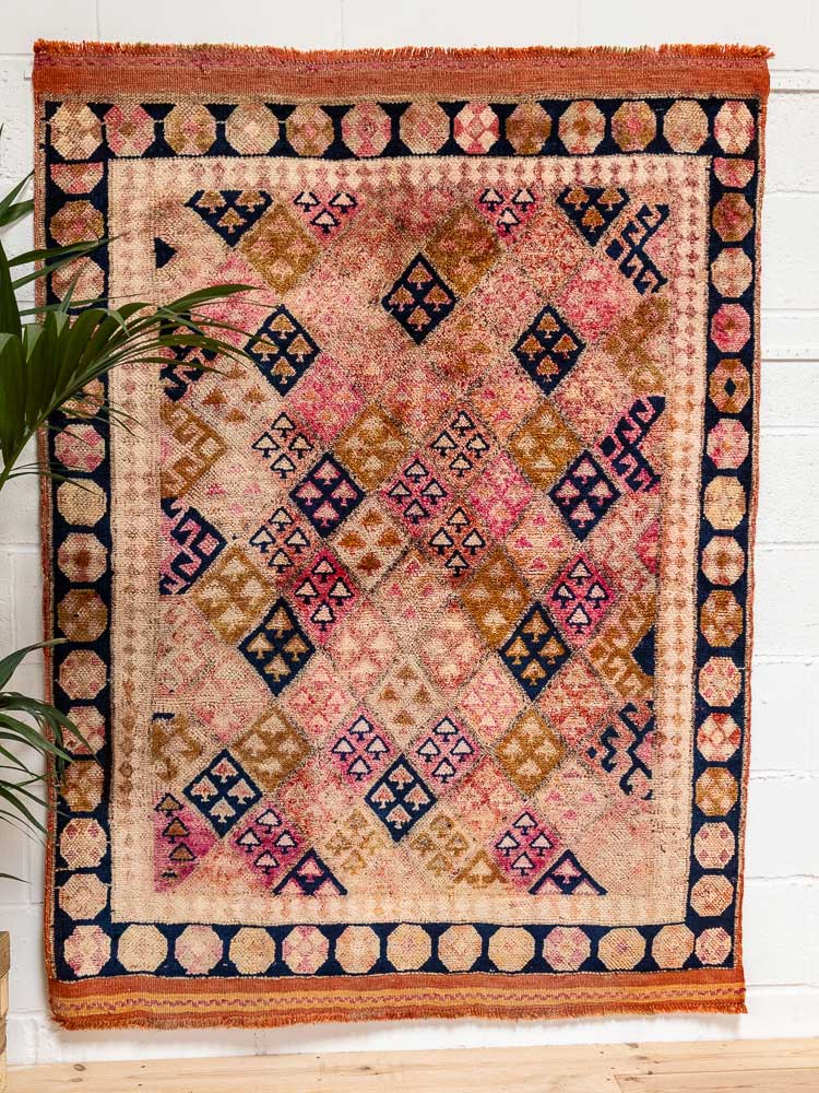 12635 Vintage Kurdish Herki Pile Rug 138x185cm (4.6 x 6.0ft)