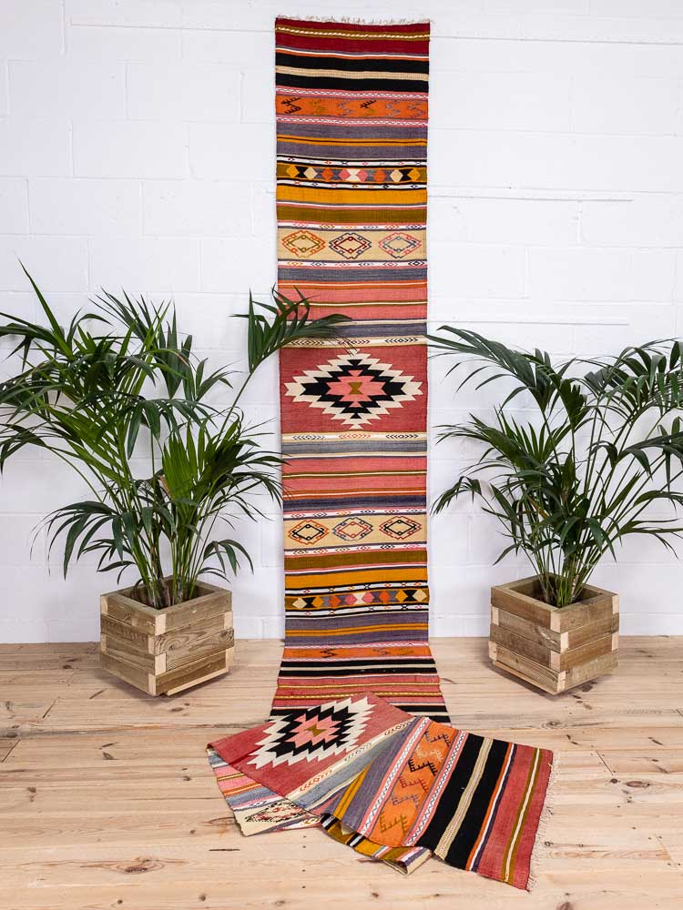 12646 Extra Long Turkish Acipayam Kilim Runner Rug 62x586cm (2.0 x 19.2ft)