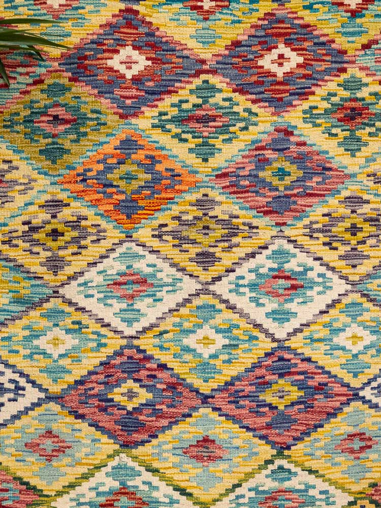 12655 Afghan Vegetable Dyed Kilim Rug 140x169cm (4.7 x 5.6ft)