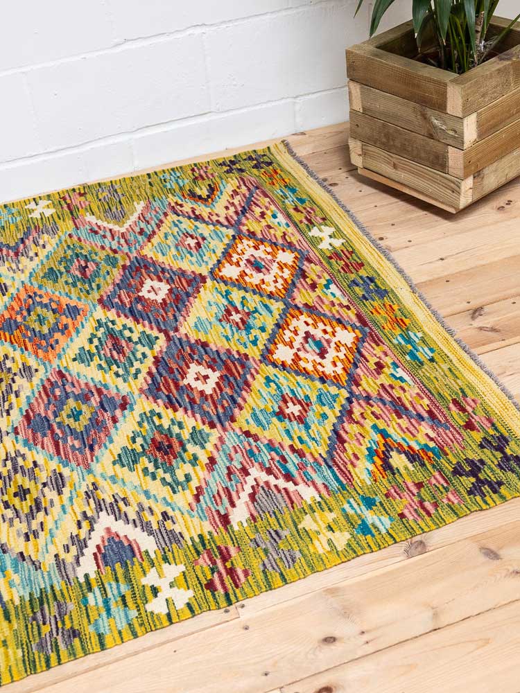 12655 Afghan Vegetable Dyed Kilim Rug 140x169cm (4.7 x 5.6ft)