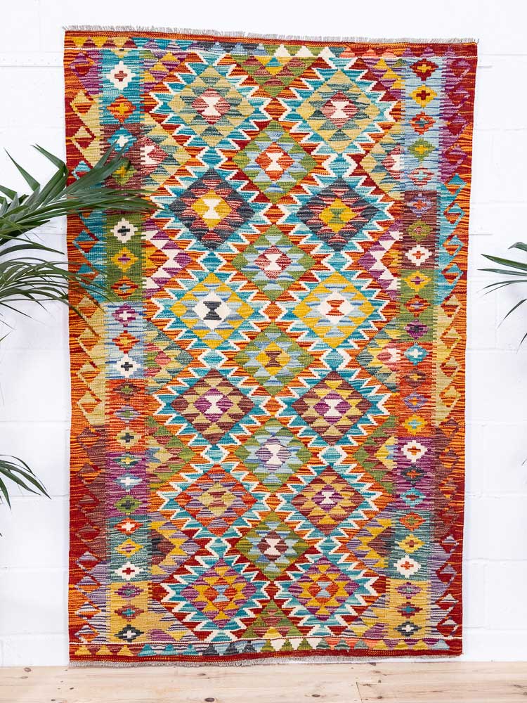 12656 Afghan Vegetable Dyed Kilim Rug 125x195cm (4.1 x 6.4ft)