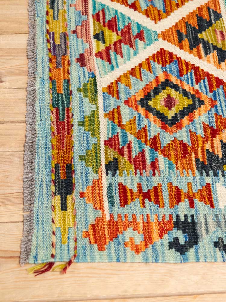 12658 Afghan Vegetable Dyed Kilim Rug 126x187cm (4.1 x 6.1ft)