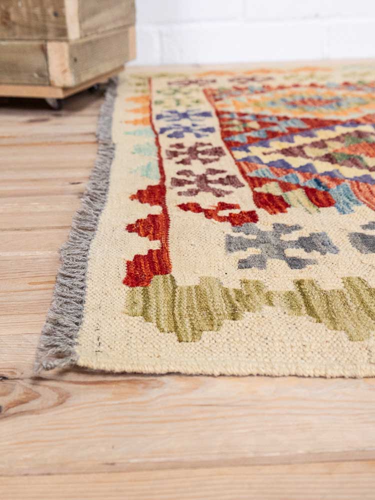 12659 Afghan Vegetable Dyed Kilim Rug 123x190cm (4.0 x 6.2ft)