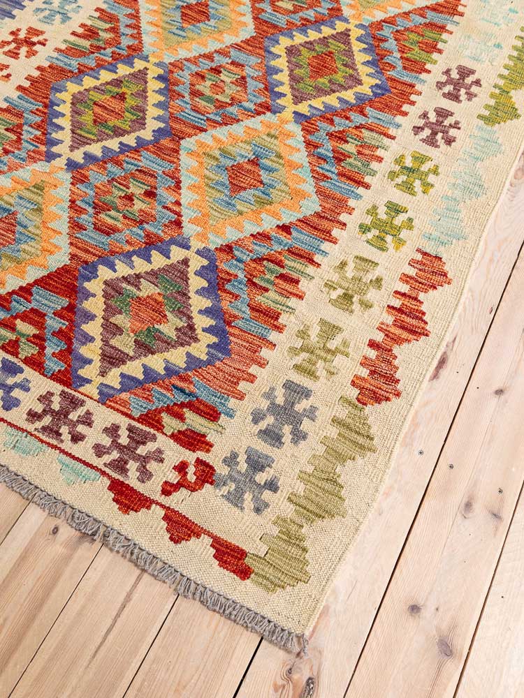 12659 Afghan Vegetable Dyed Kilim Rug 123x190cm (4.0 x 6.2ft)