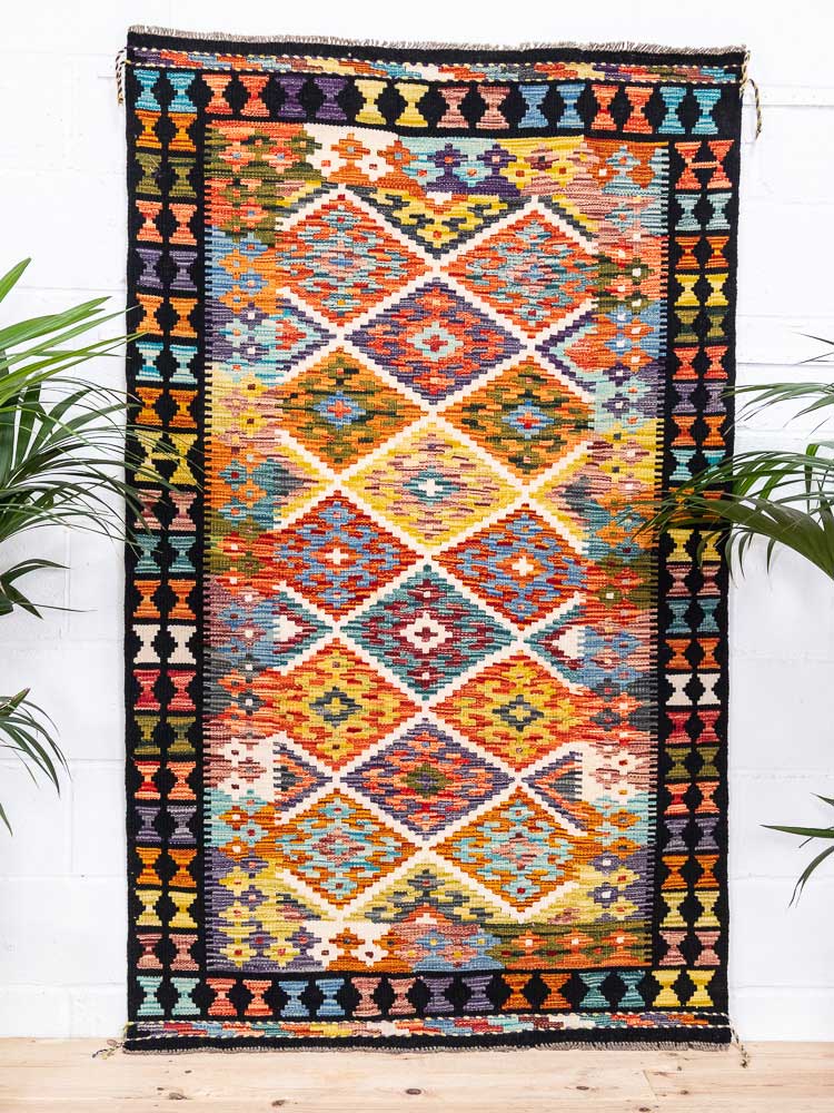 12660 Afghan Vegetable Dyed Kilim Rug 120x200cm (3.11 x 6.6ft)