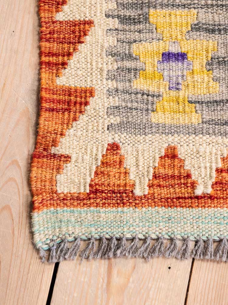 12663 Afghan Vegetable Dyed Kilim Rug 136x200cm (4.5 x 6.6ft)