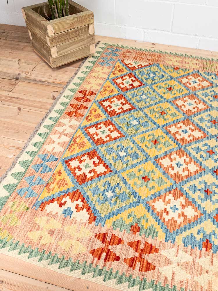 12678 Large Afghan Vegetable Dyed Kilim Rug 180x244cm (5.10 x 8ft)