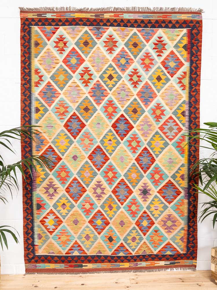 12689 Afghan Vegetable Dyed Kilim Rug 177x257cm (5.9 x 8.5ft)