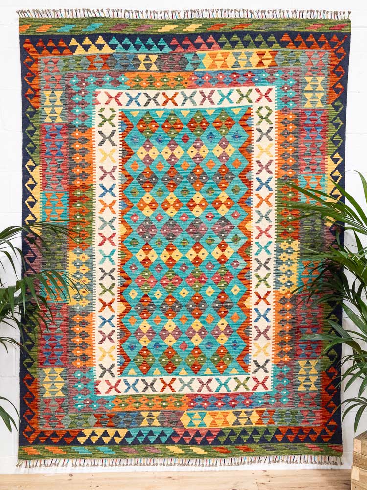 12690 Afghan Vegetable Dyed Kilim Rug 184x247cm (6.0 x 8.1ft)