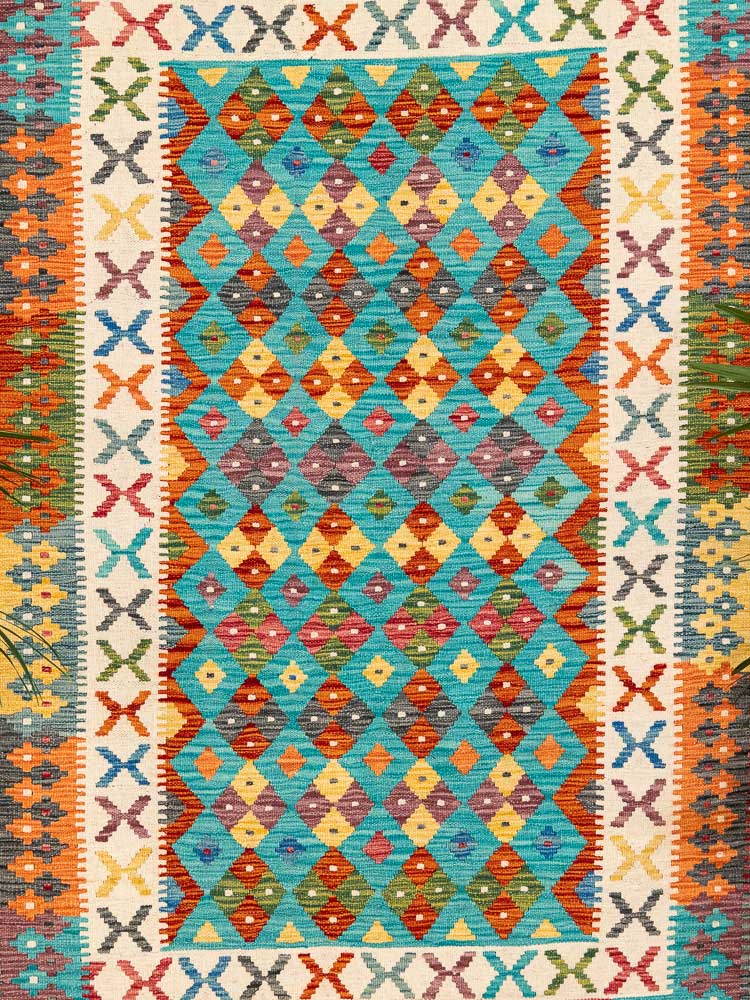 12690 Afghan Vegetable Dyed Kilim Rug 184x247cm (6.0 x 8.1ft)