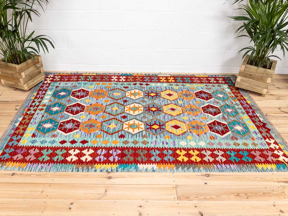 12693 Afghan Vegetable Dyed Kilim Rug 167x250cm (5.5 x 8.2ft)