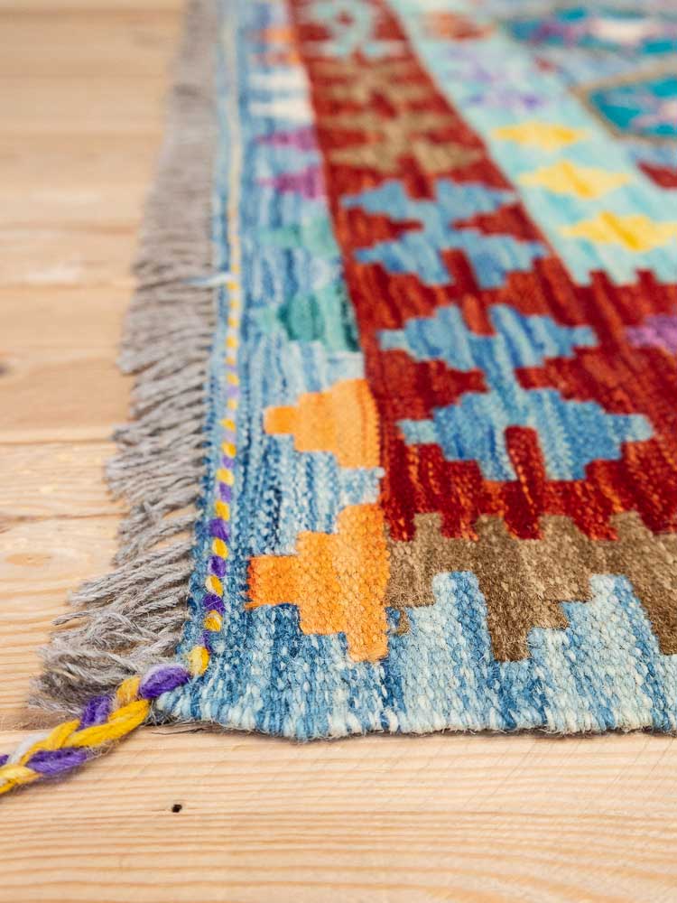 12693 Afghan Vegetable Dyed Kilim Rug 167x250cm (5.5 x 8.2ft)