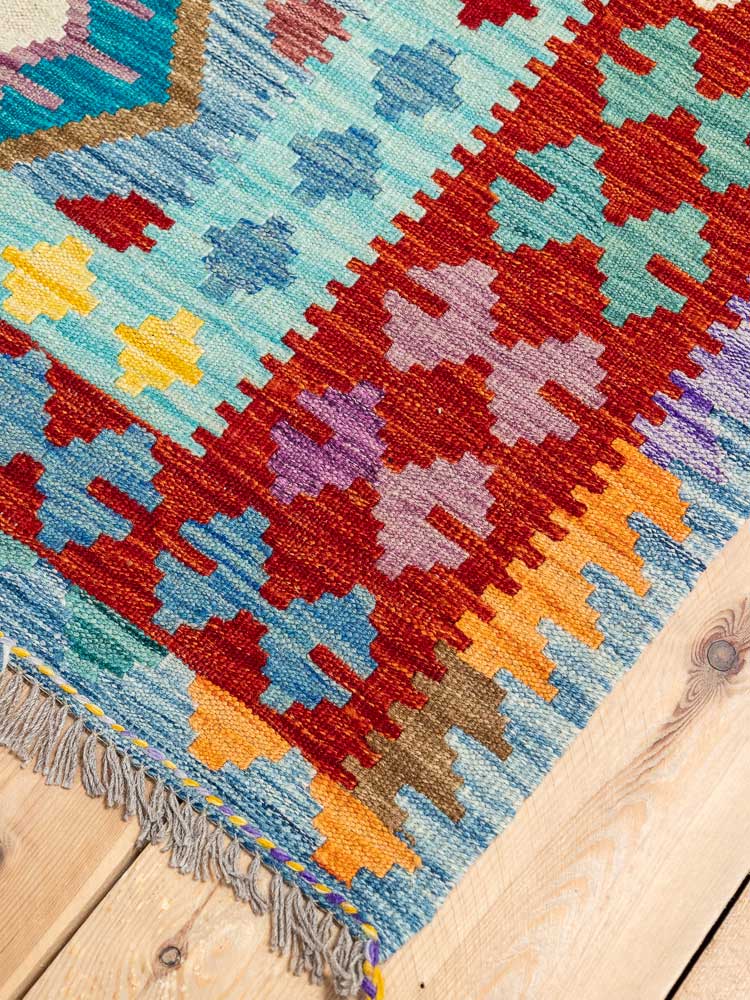 12693 Afghan Vegetable Dyed Kilim Rug 167x250cm (5.5 x 8.2ft)