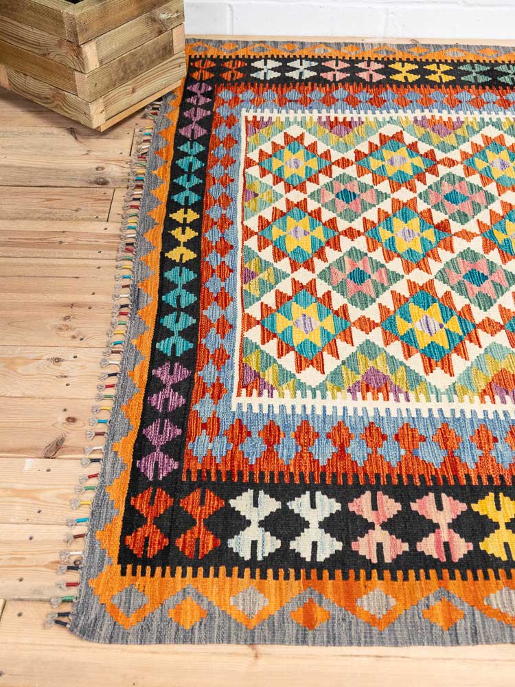 12694 Afghan Vegetable Dyed Kilim Rug 184x257cm (6.0 x 8.5ft)