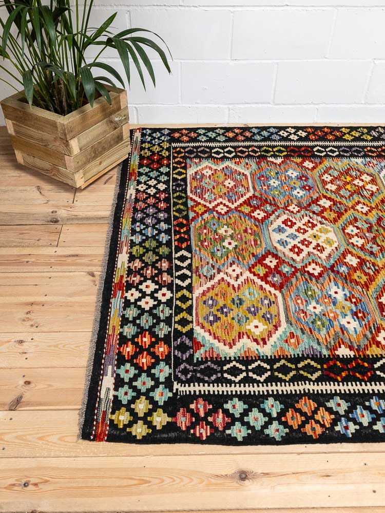 12695 Afghan Vegetable Dyed Kilim Rug 163x249cm (5.4 x 8.2ft)