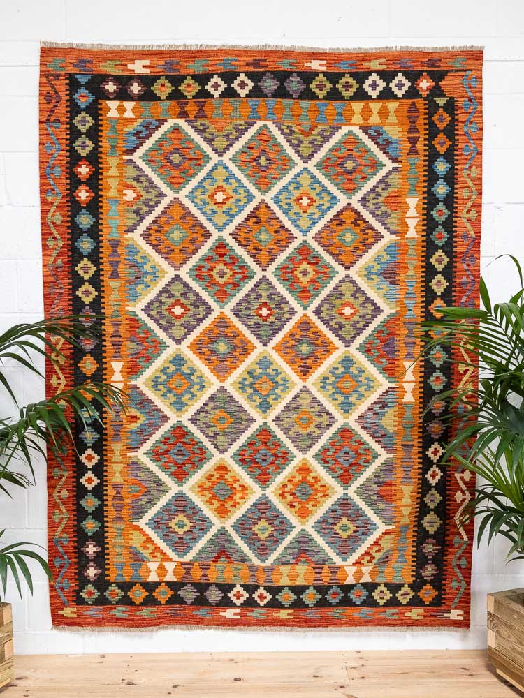 12696 Afghan Vegetable Dyed Kilim Rug 187x245cm (6.1 x 8.0ft)