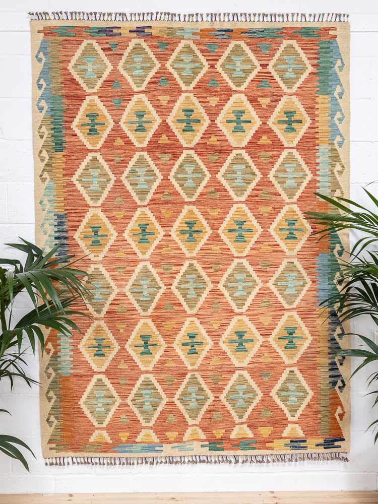 12697 Afghan Vegetable Dyed Kilim Rug 171x237cm (5.7 x 7.9ft)