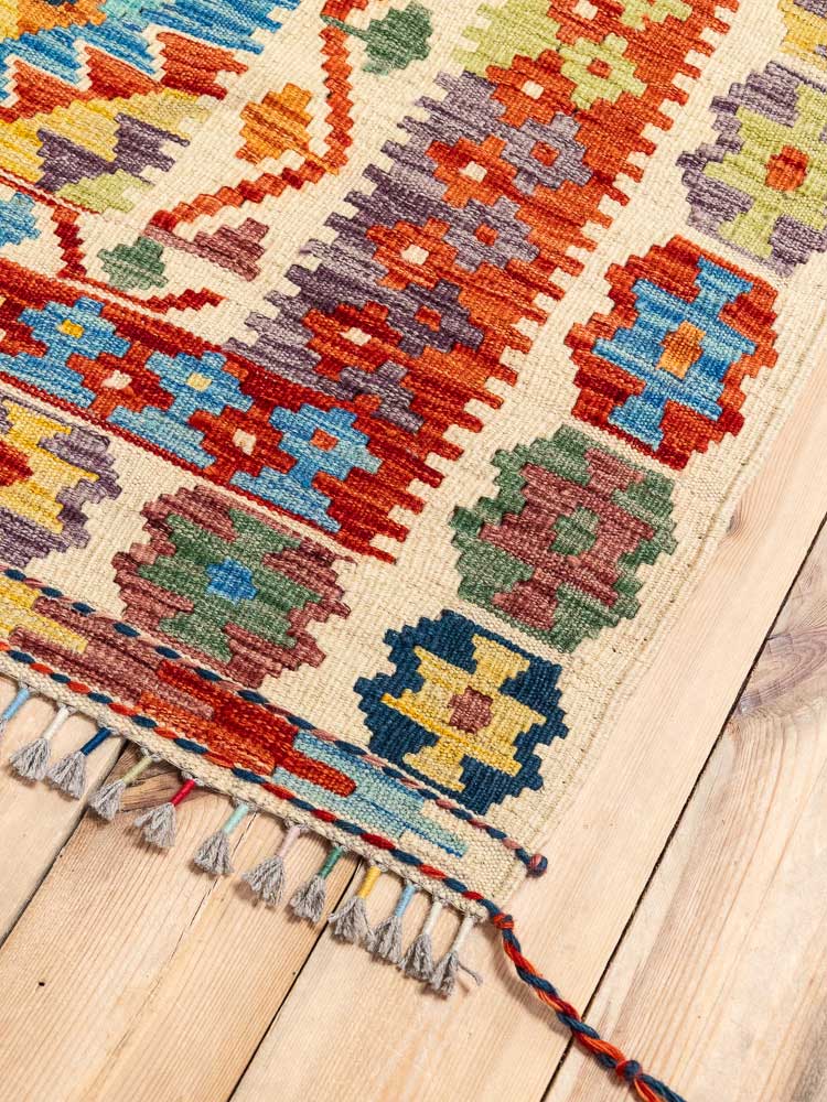 12698 Afghan Vegetable Dyed Kilim Rug 198x245cm (6.6 x 8.0ft)