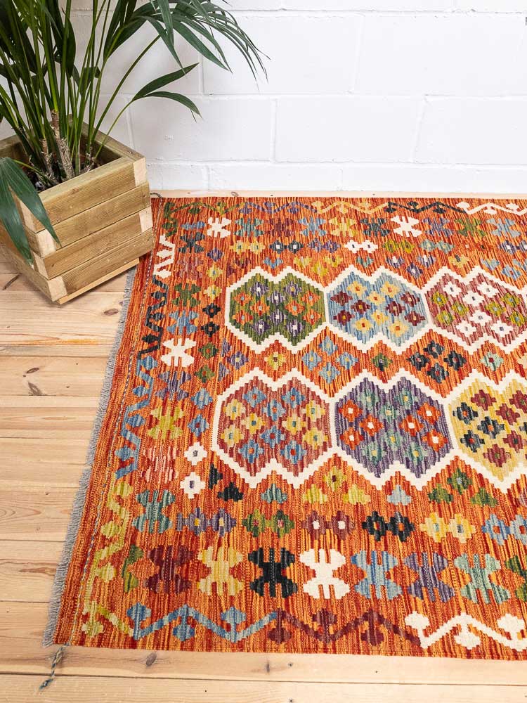 12699 Afghan Vegetable Dyed Kilim Rug 152x202cm (4.11 x 6.7ft)