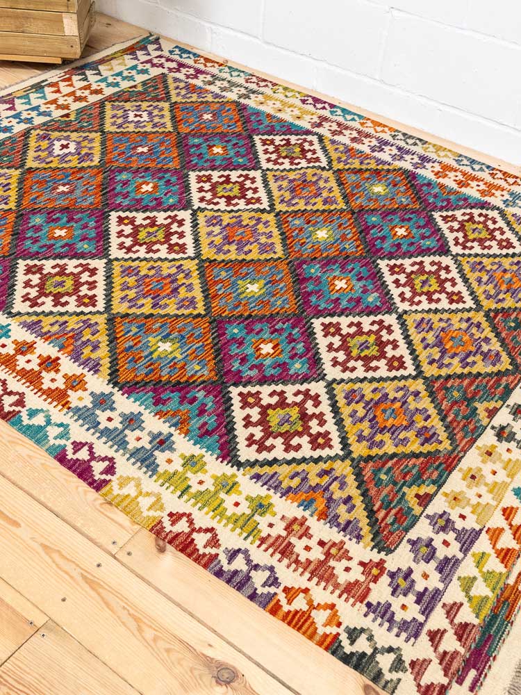 12700 Afghan Vegetable Dyed Kilim Rug 155x200cm (5.1 x 6.6ft)