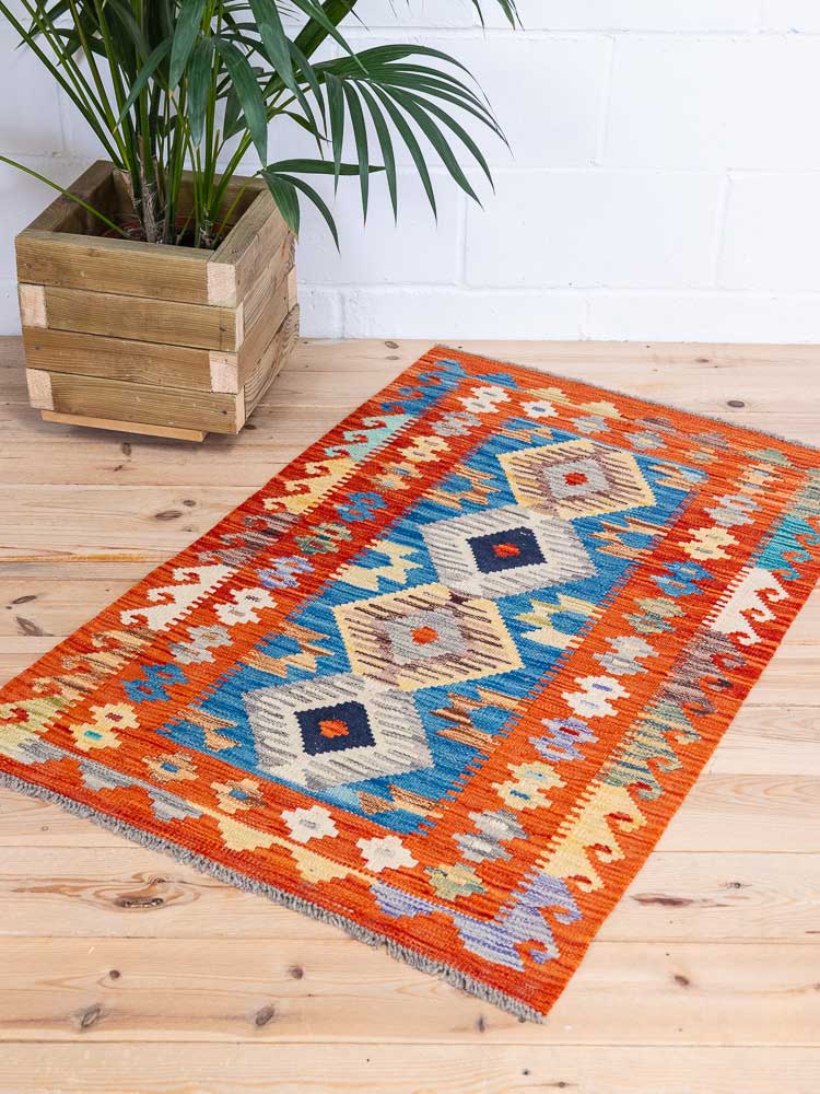 12704 Afghan Vegetable Dyed Kilim Rug 82x125cm (2.8x 4.1ft)