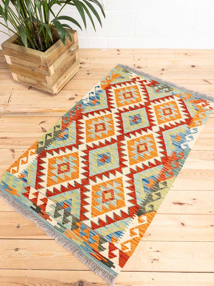 12709 Afghan Vegetable Dyed Kilim Rug 80x129cm (2.7 x 4.2ft)