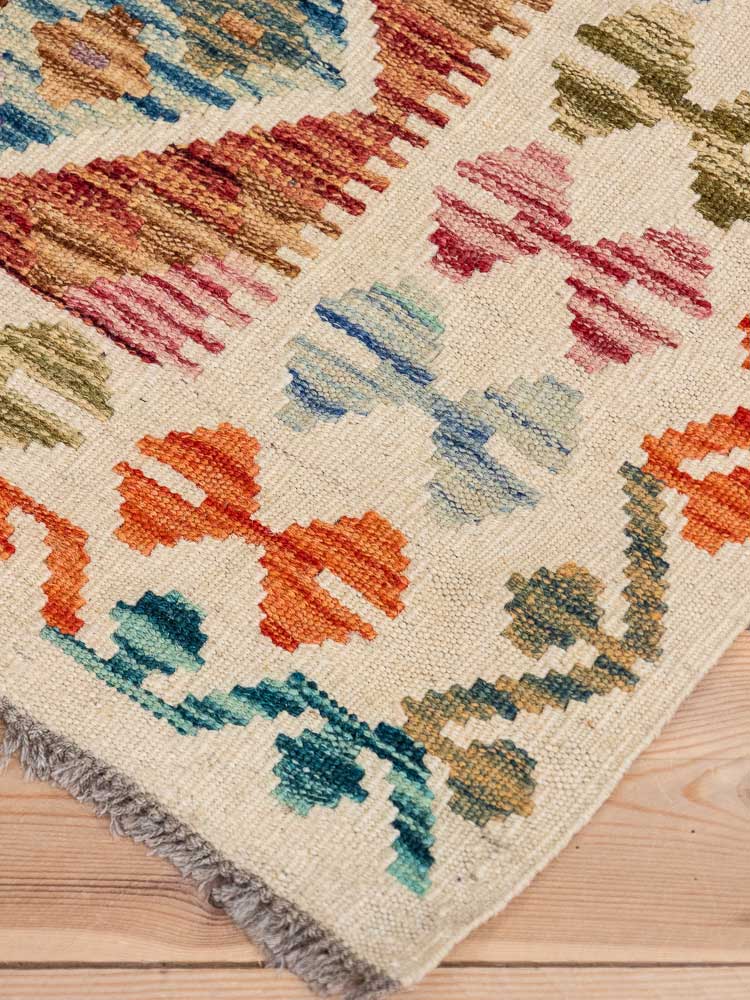 12711 Afghan Vegetable Dyed Kilim Rug 83x132cm (2.8 x 4.4ft)