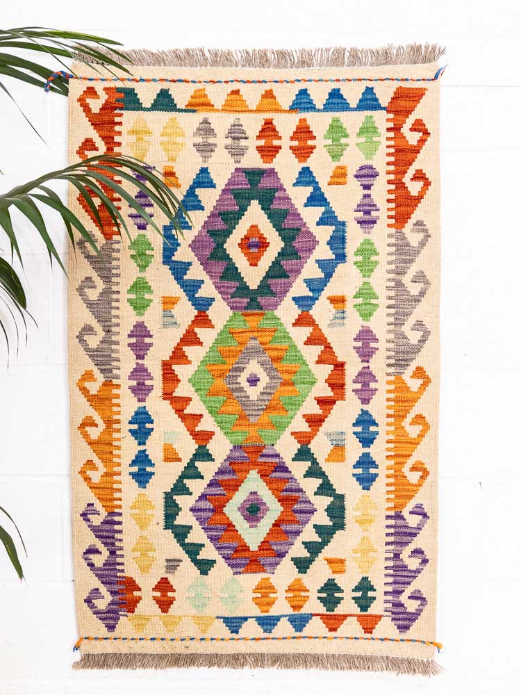 12712 Afghan Vegetable Dyed Kilim Rug 77x124cm (2.6 x 4.1ft)