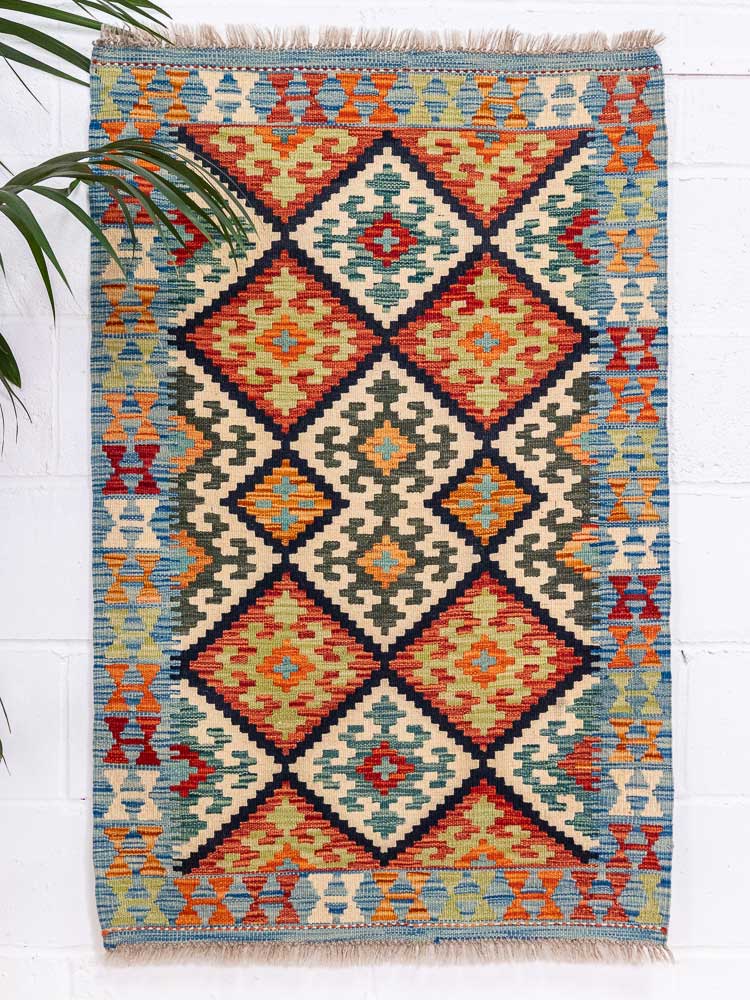 12713 Afghan Vegetable Dyed Kilim Rug 83x127cm (2.8 x 4.2ft)