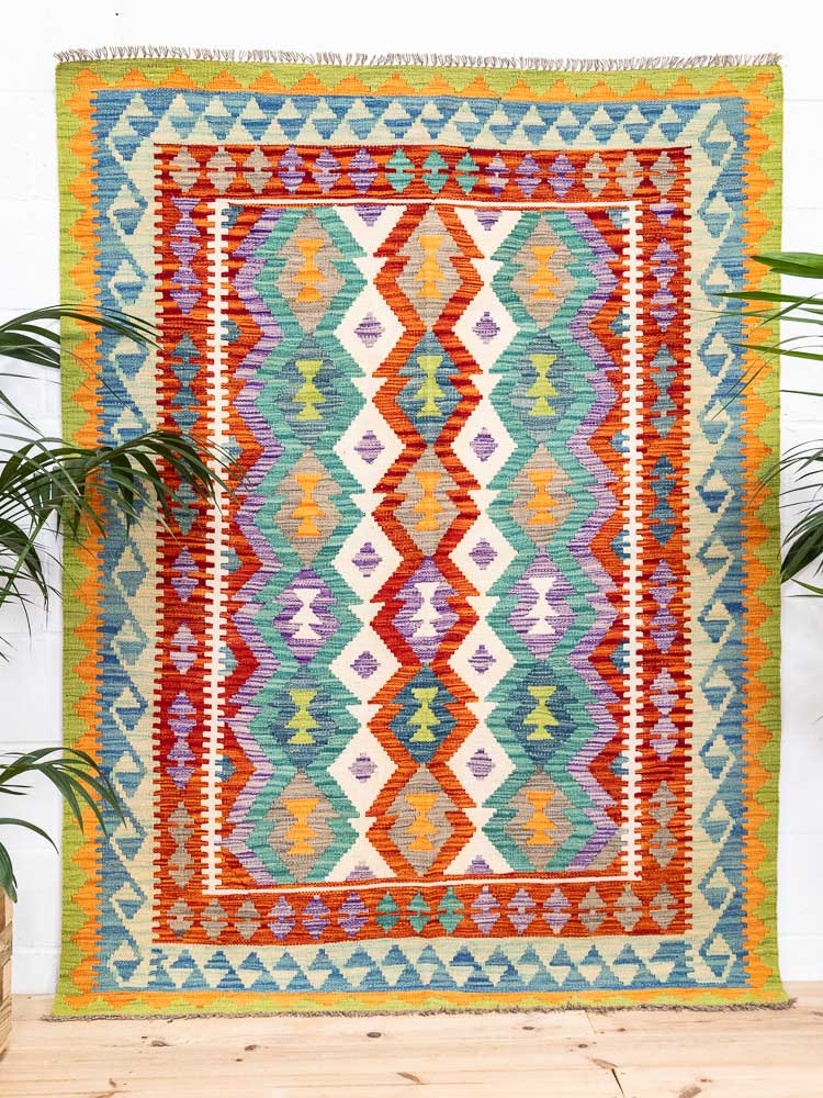 12715 Afghan Vegetable Dyed Kilim Rug 156x207cm (5.1 x 6.9)