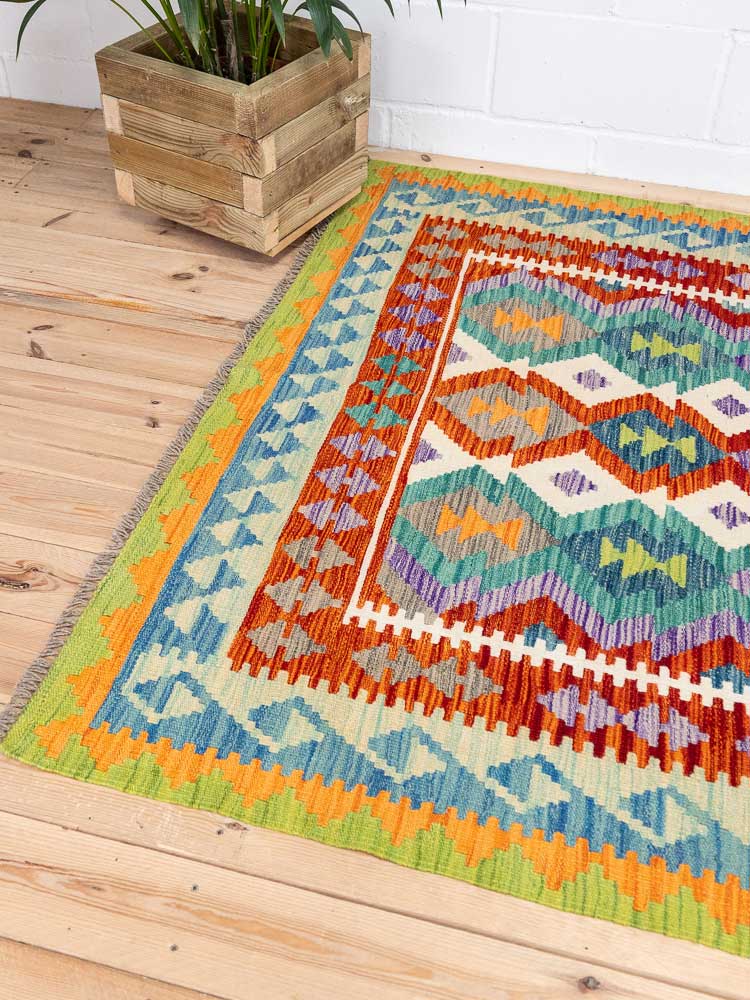 12715 Afghan Vegetable Dyed Kilim Rug 156x207cm (5.1 x 6.9)