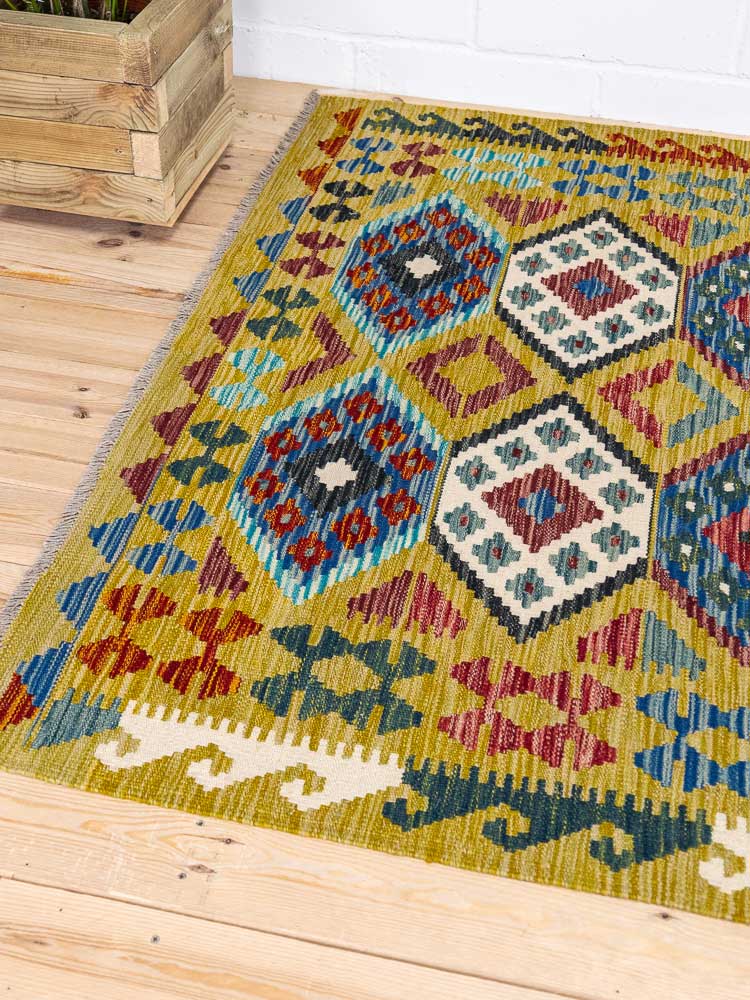 12717 Afghan Vegetable Dyed Kilim Rug 155x202cm (5.1 x 6.7ft)