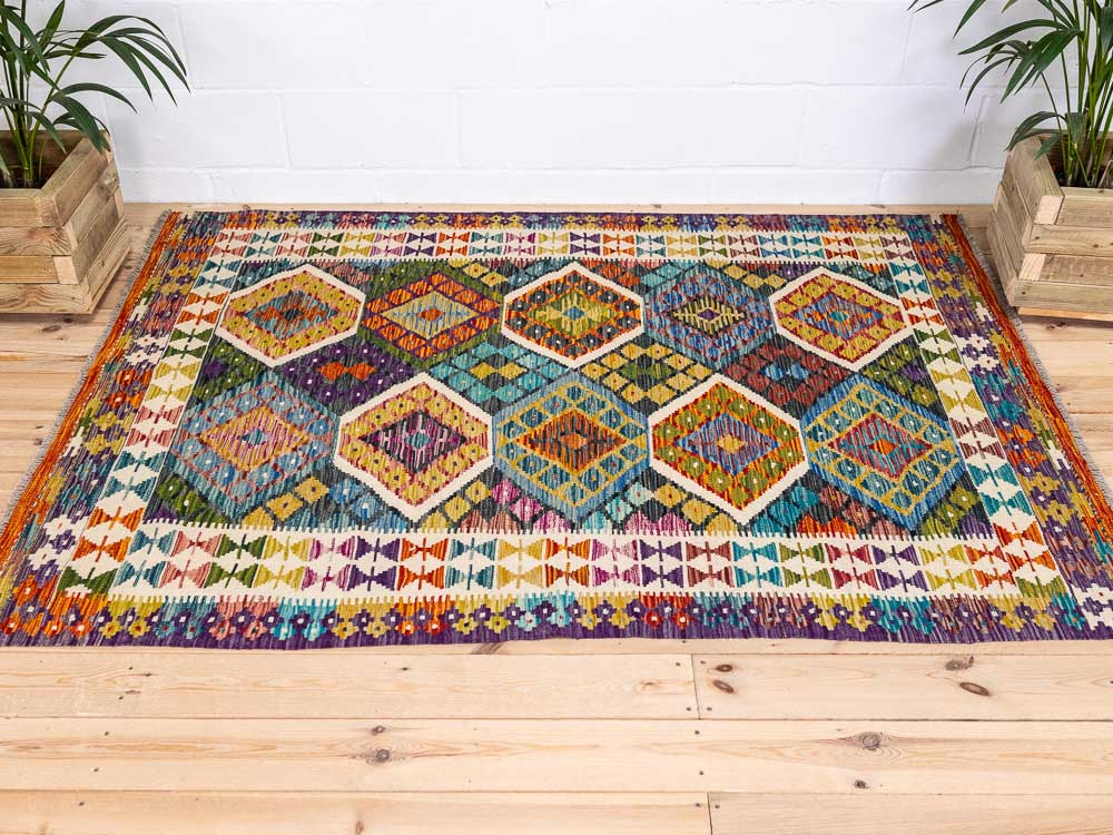 12718 Afghan Vegetable Dyed Kilim Rug 150x206cm (4.11 x 6.9ft)