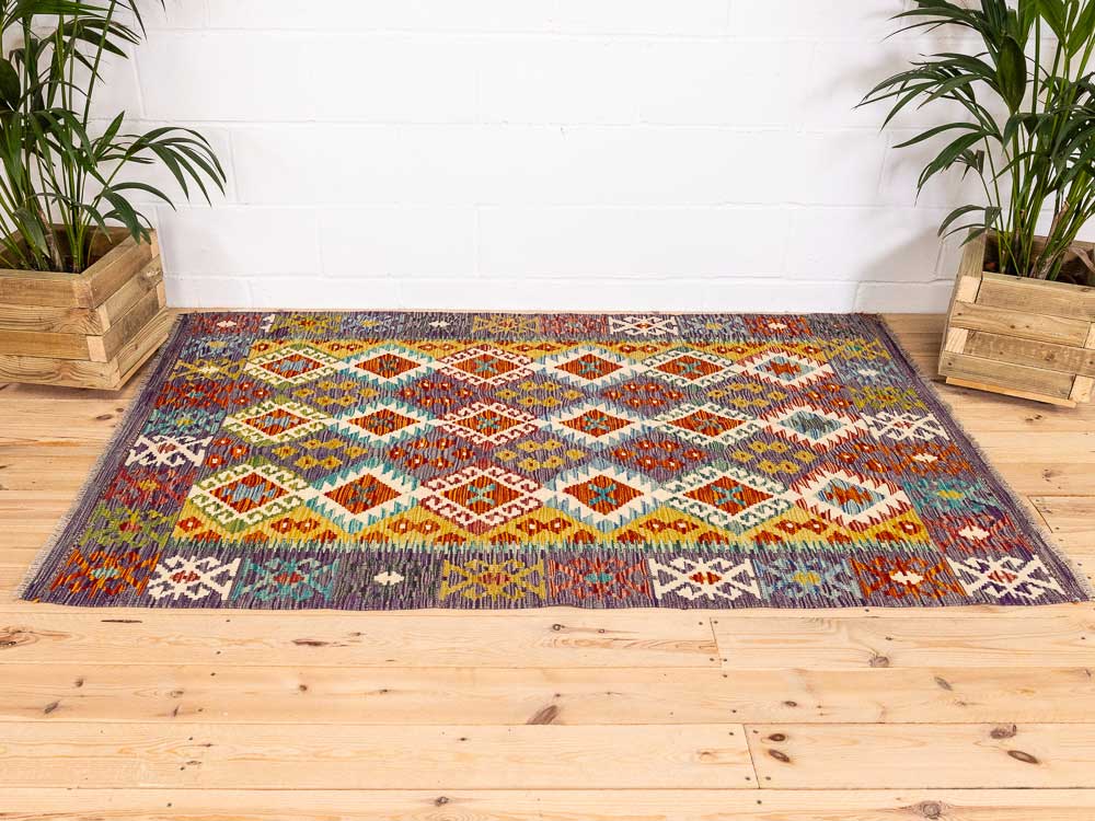 12724 Afghan Vegetable Dyed Kilim Rug 125x204cm (4.1 x 6.8ft)