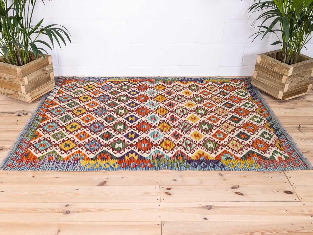 12727 Afghan Vegetable Dyed Kilim Rug 140x189cm (4.7 x 6.2ft)