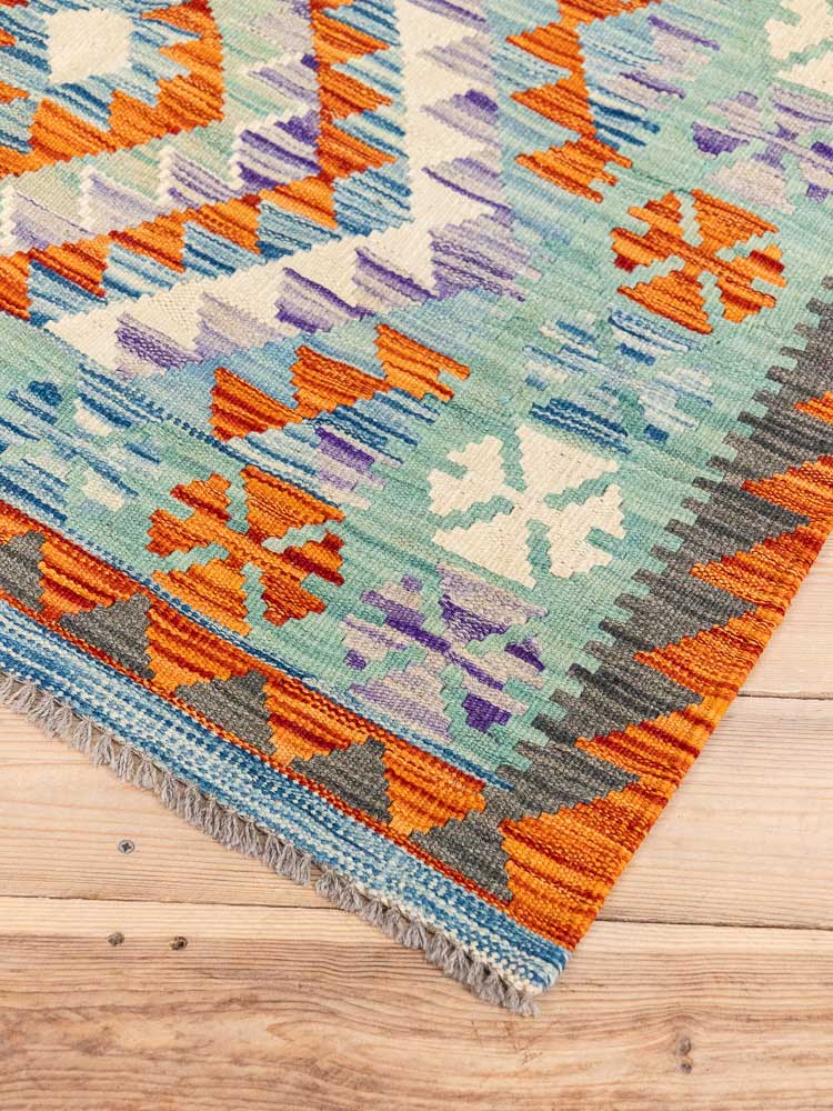 12729 Afghan Vegetable Dyed Kilim Rug 114x191cm (3.9 x 6.3ft)