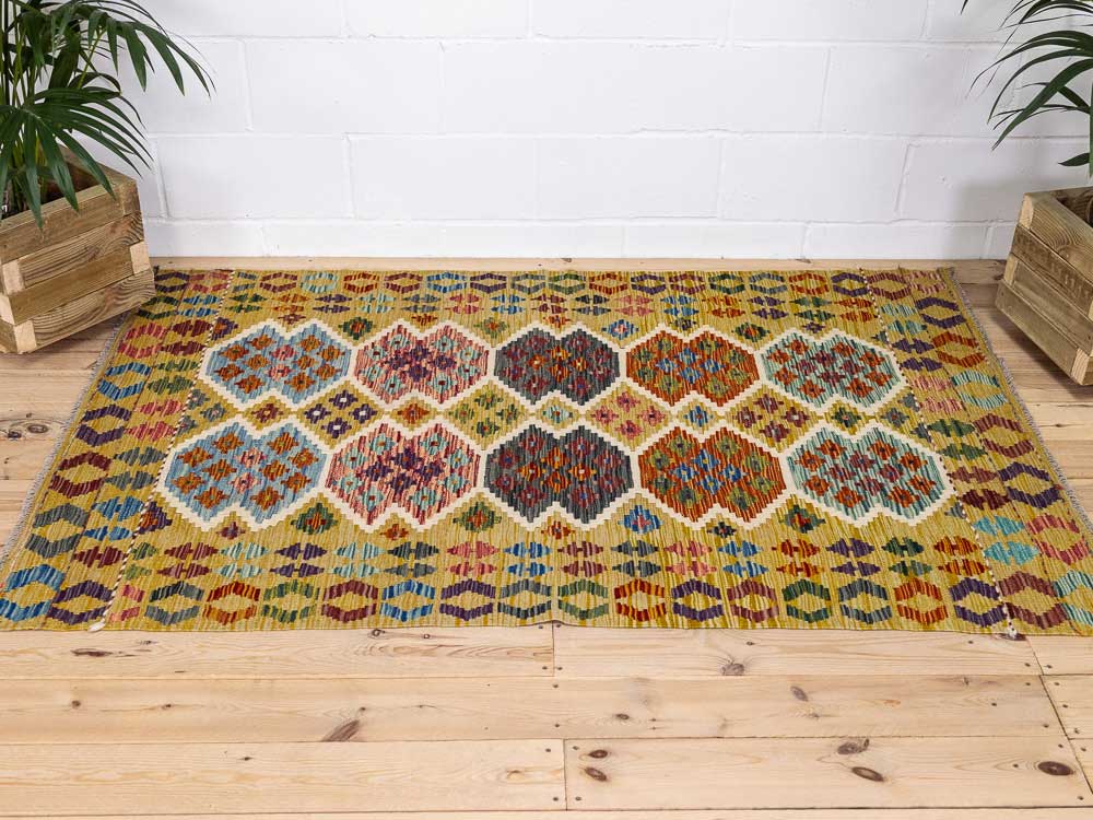 12733 Afghan Vegetable Dyed Kilim Rug 128x193cm (4.2 x 6.4ft)