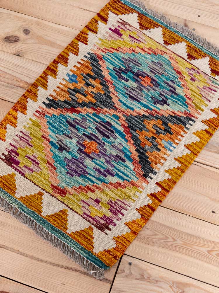 12737 Small Rustic Afghan Vegetable Dyed Kilim Rug 44x63cm (1.5 x 2.0ft)