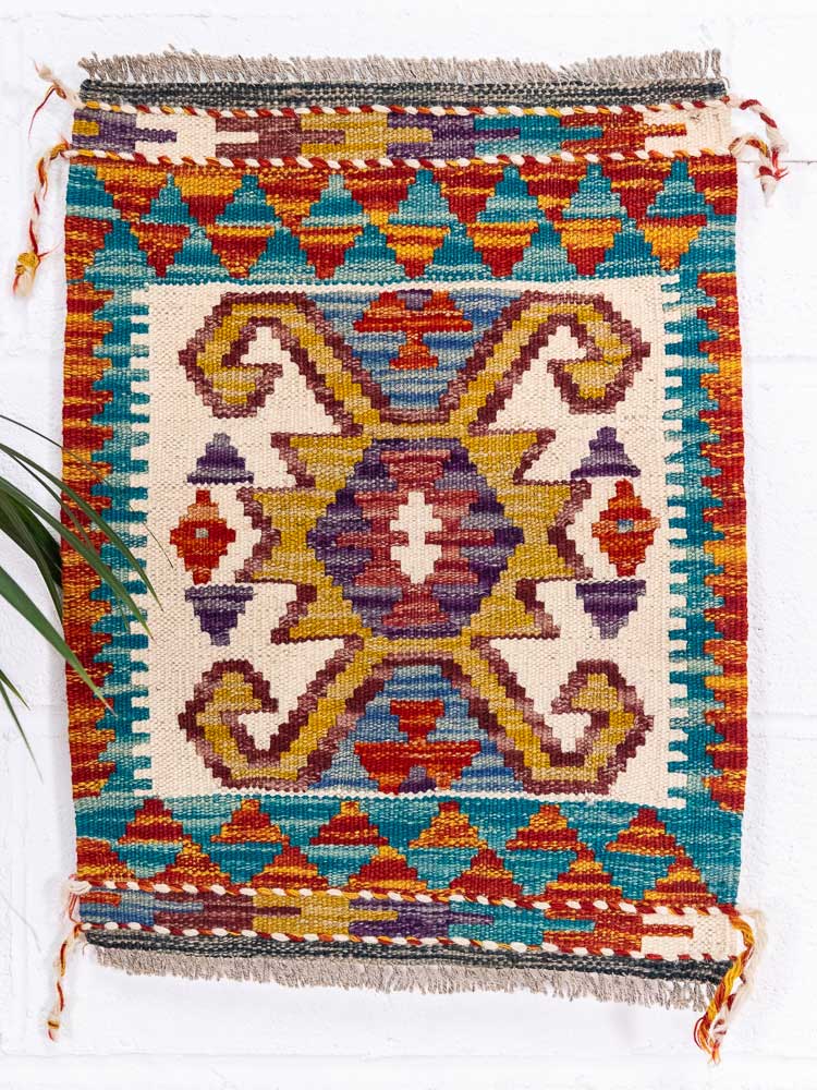 12741 Small Rustic Afghan Vegetable Dyed Kilim Rug 43x56cm (1.5 x 1.10ft)